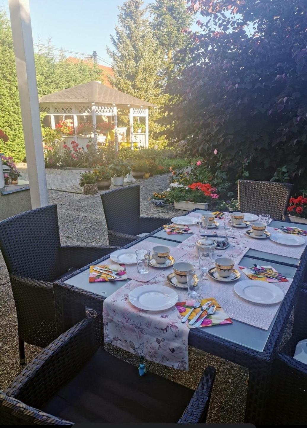 Homestay Svatá Exteriér fotografie