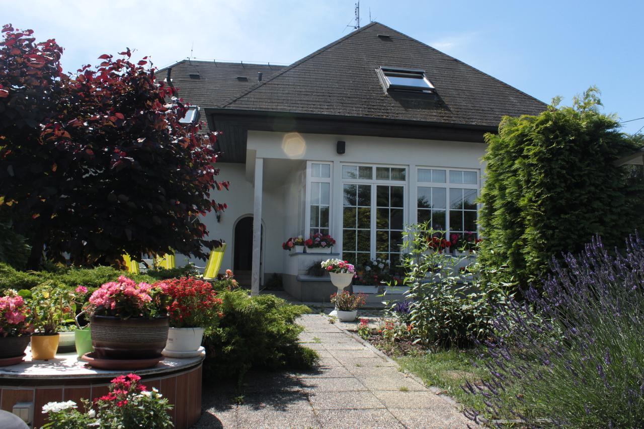 Homestay Svatá Exteriér fotografie
